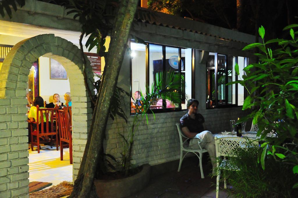 Milano Tourist Rest Hotel Anuradhapura Exterior photo