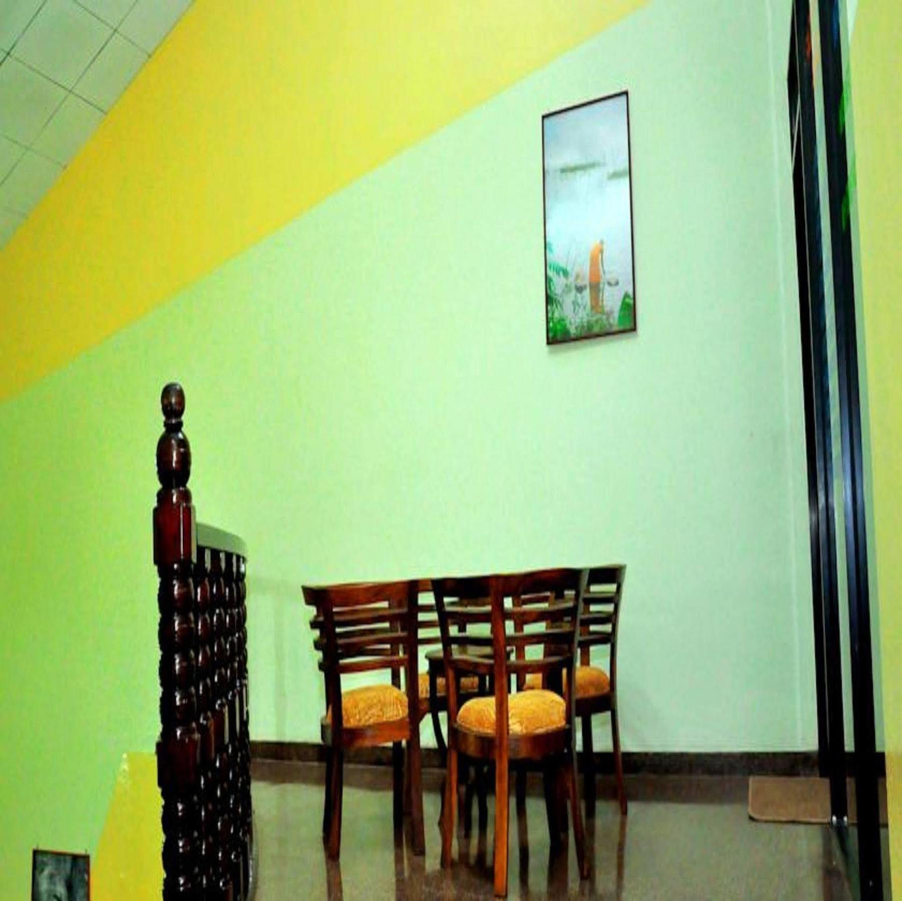 Milano Tourist Rest Hotel Anuradhapura Exterior photo